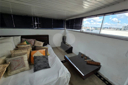 Cobertura à venda com 3 quartos, sendo 1 suíte, em Cidade São Francisco, São Paulo, SP