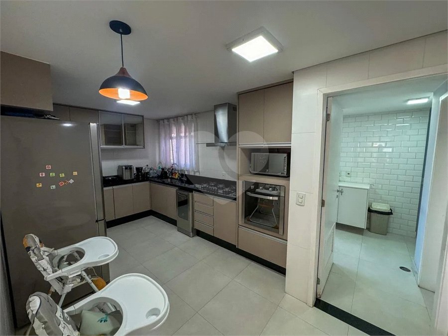 Apartamento à venda com 3 suítes em Vila Dom Pedro I, São Paulo, SP