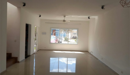 Casa em condomínio à venda com 3 quartos, sendo 1 suíte, em Horto Florestal, Sorocaba, SP