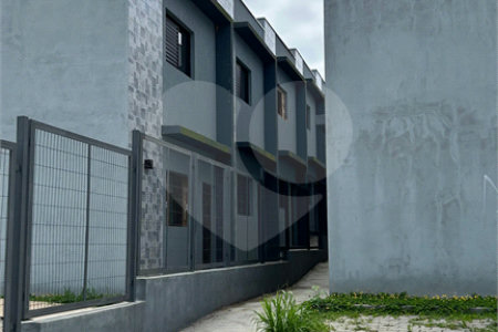 Villagio à venda com 2 quartos em Vila São Paulo, Mogi das Cruzes, SP
