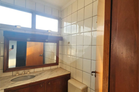 Apartamento à venda com 4 quartos, sendo 2 suítes, no Centro, Araraquara, SP