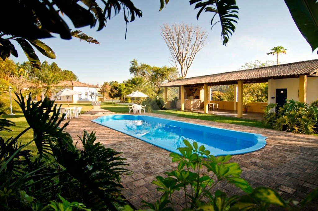 Casa à venda com 4 quartos em Chácaras Maringá, Atibaia, SP