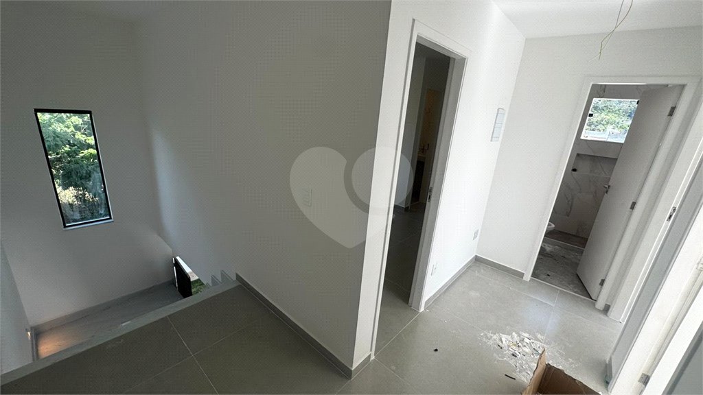 Casa à venda com 3 quartos, sendo 1 suíte, no condomínio Parque Guará, Rio de Janeiro - RJ