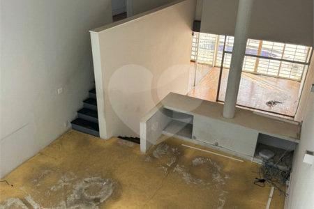 Casa à venda ou para alugar com 4 quartos, sendo 2 suítes,  em Vila Andrade, São Paulo, SP