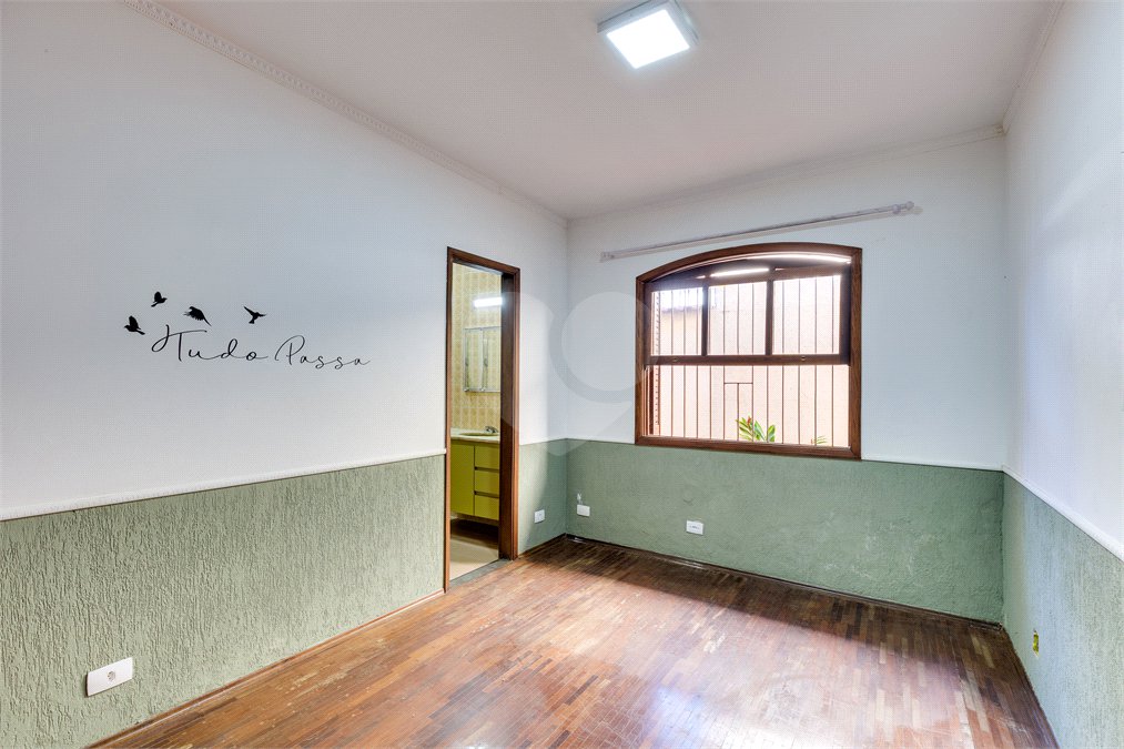 Casa à venda com 4 quartos, sendo 2 suítes, em City Campo Grande, São Paulo, SP
