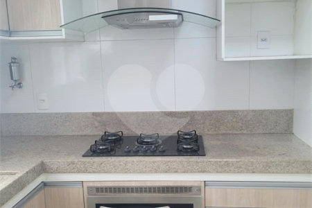 Indaiatuba- Condominio Maria Dulce-Venda e Locação - Terreno 300,00 ms - construido - 180,00 ms - Casa Terrea - 3 suites - escritório com ventilador, lavabo - cozinha com armários,forno, coifa e cooktop , ventilador - despensa - lavanderia com armarios- varanda gourmet com churrasqueira, quintal c