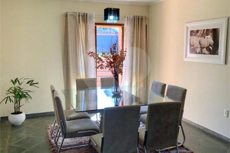Casa à venda com 3 suítes no condomínio Villaggio Capriccio, Louveira - SP