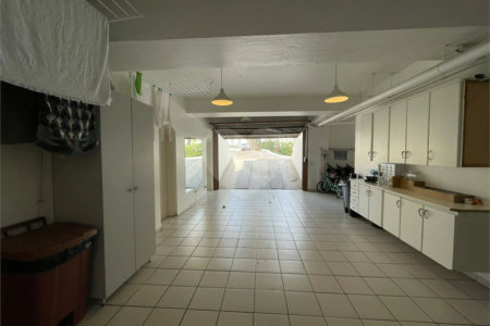 Casa em condomínio à venda ou para alugar com 4 quartos, sendo 3 suítes,  em Jardim Panorama, São Paulo, SP
