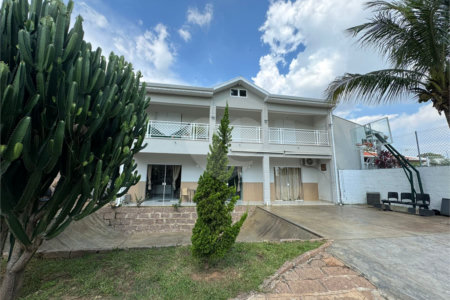 Chácara à venda com 4 quartos, sendo 3 suítes, em Colinas de Indaiatuba, Indaiatuba, SP