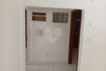 Casa para alugar com 9 quartos, sendo 3 suítes, em Jardim Panorama, Sorocaba, SP