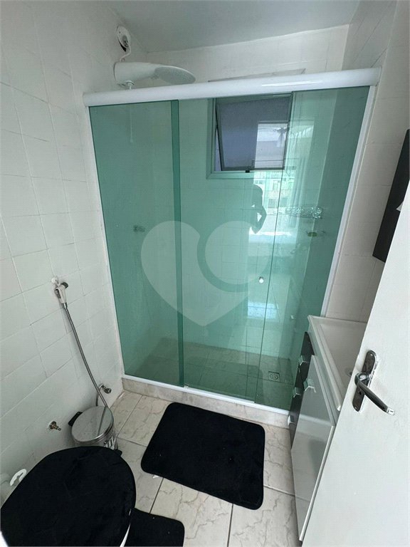 Apartamento à venda com 3 quartos, sendo 1 suíte, no Centro, Cabo Frio, RJ