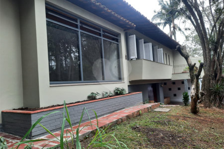 Casa Térrea à venda com 3 quartos, sendo 2 suítes,  em Jardim Marajoara, São Paulo, SP