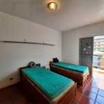 Apartamento com 3 dormitórios à venda, 72 m² por R$ 349.800,00 - Parque Enseada - Guarujá/SP