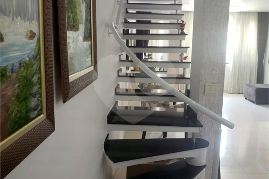 Sobrado à venda com 3 suítes em Vila Maria, São Paulo, SP