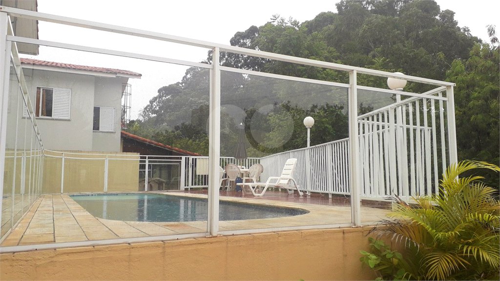 Casa à venda com 3 quartos, sendo 1 suíte,  no condomínio Jardim das Palmas, São Paulo - SP