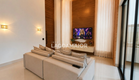 Casa à venda com 4 quartos, sendo 4 suítes, no condomínio Residencial Villa Dumont, Três Lagoas - MS