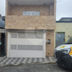 Casa à venda com 2 quartos, sendo 1 suíte, em Jardim Cacique, Suzano, SP