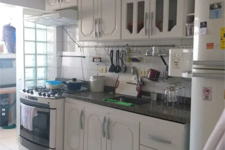 Apartamento à venda com 2 quartos em Vila Romana, São Paulo, SP