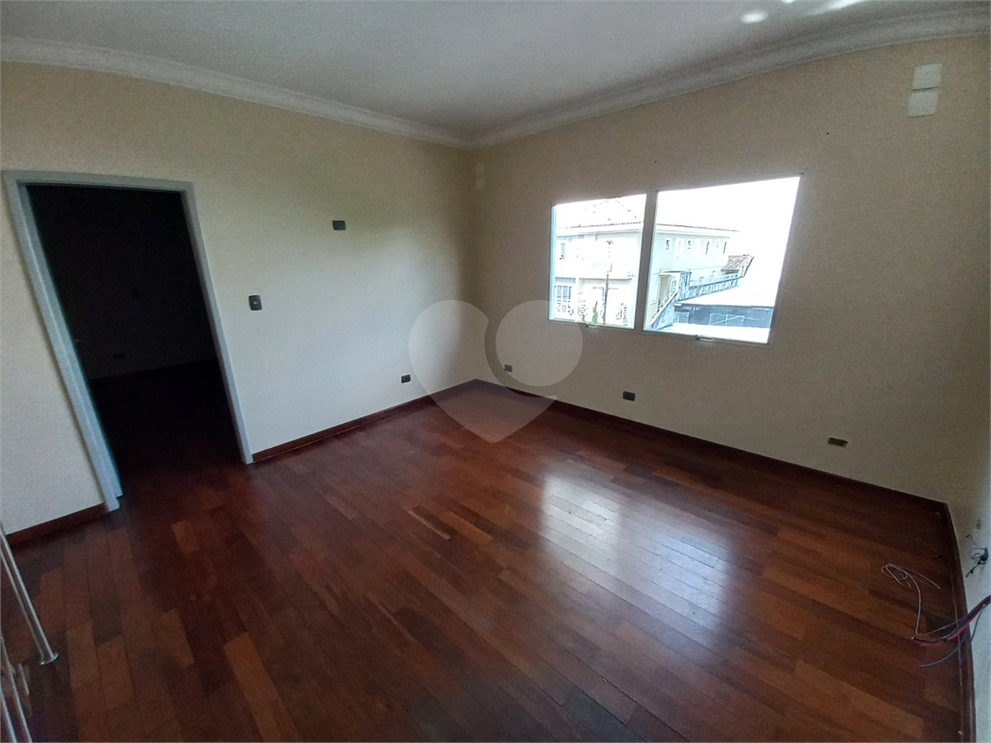Sobrado à venda com 3 quartos, sendo 1 suíte, em Lar São Paulo, São Paulo, SP