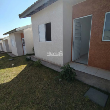 Casa à venda com 2 quartos em Caetetuba, Atibaia, SP