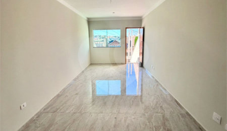 Sobrado à venda com 3 quartos, sendo 1 suíte, em Vila Mazzei, São Paulo, SP