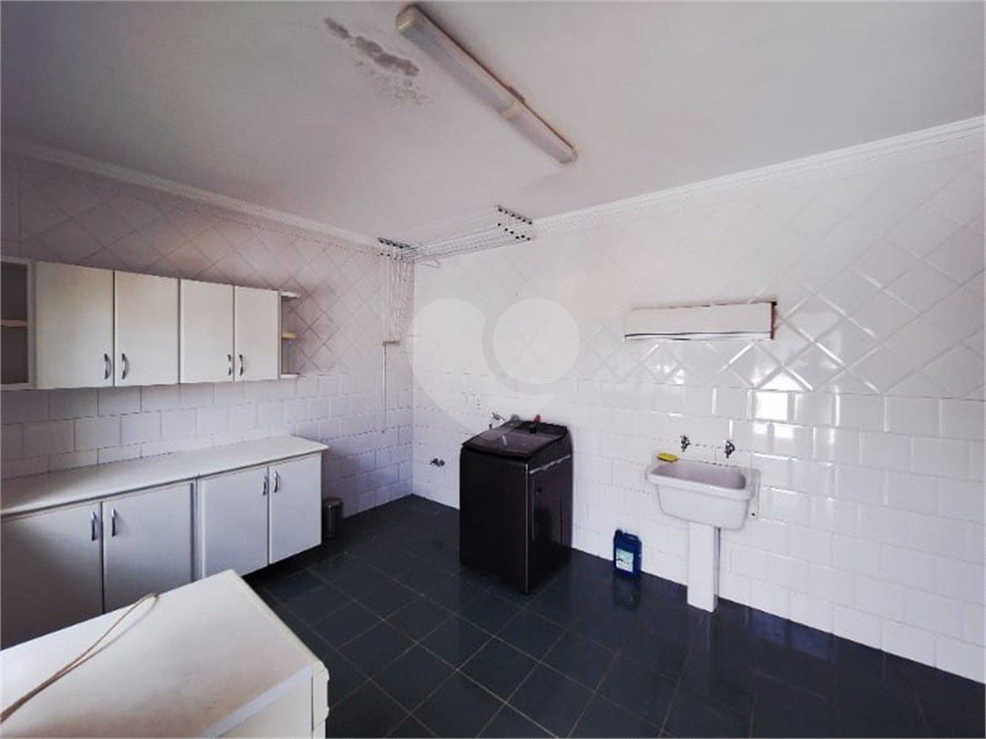 Casa à venda com 3 suítes no condomínio Vinhas da Vista Alegre Sede, Vinhedo - SP