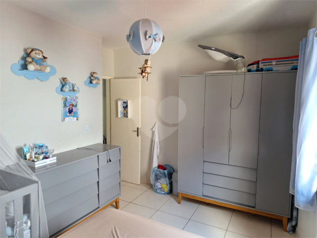 Sobrado à venda com 3 quartos em Jardim Santa Clara, Guarulhos, SP