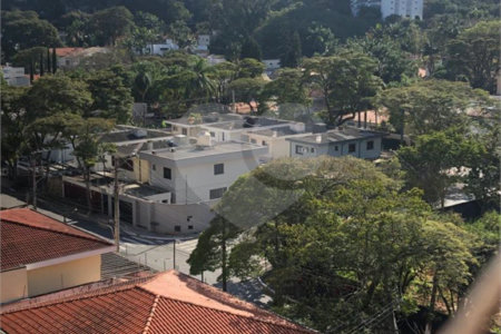 Apartamento à venda com 3 suítes em Alto da Boa Vista, São Paulo, SP
