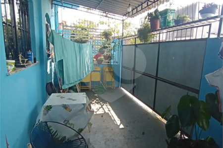Triplex à venda com 5 quartos, sendo 1 suíte, em Santíssimo, Rio de Janeiro, RJ