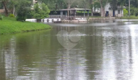 Sítio à venda com 4 quartos, sendo 1 suíte,  no Centro, São Lourenço da Serra, SP