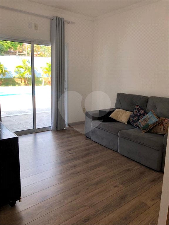 Chácara à venda com 3 quartos, sendo 1 suíte, no Centro, Araçoiaba da Serra, SP