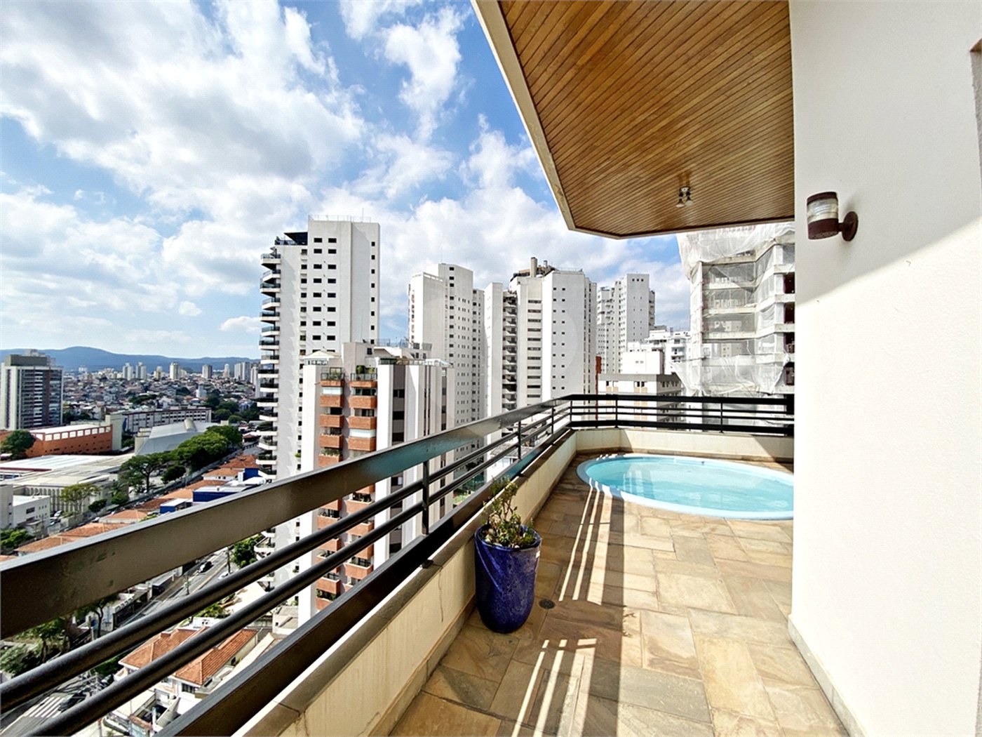 Apartamento à venda com 4 suítes em Santana, São Paulo, SP