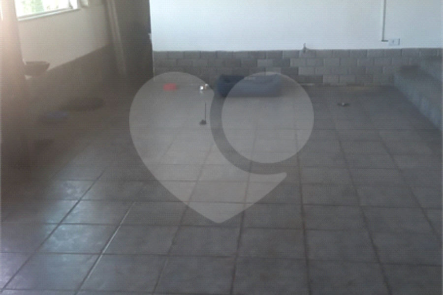 Casa à venda com 5 quartos, sendo 2 suítes, em Jardim Santa Clara, Guarulhos, SP