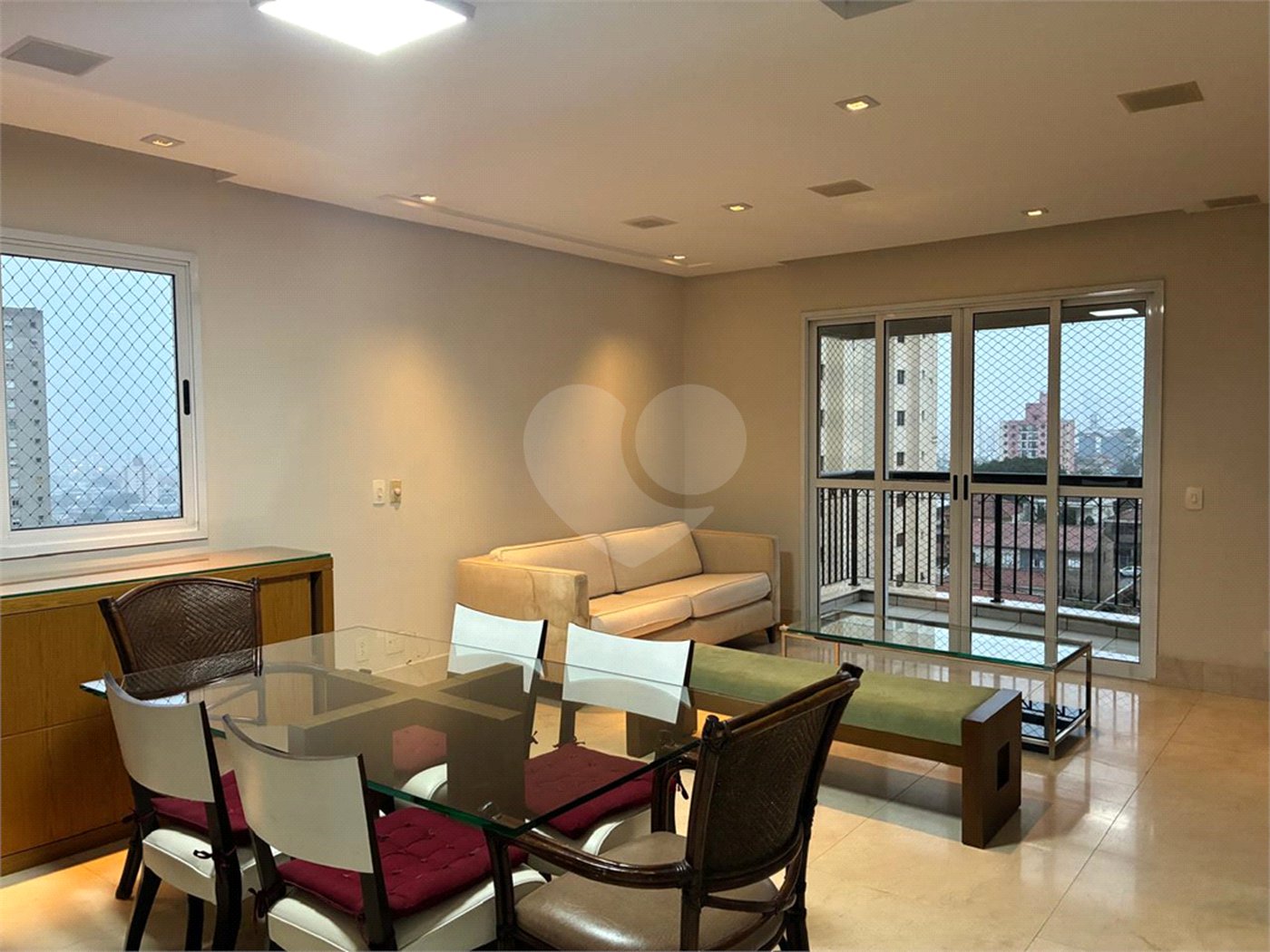 Apartamento à venda com 3 quartos, sendo 1 suíte, em Vila Guilherme, São Paulo, SP