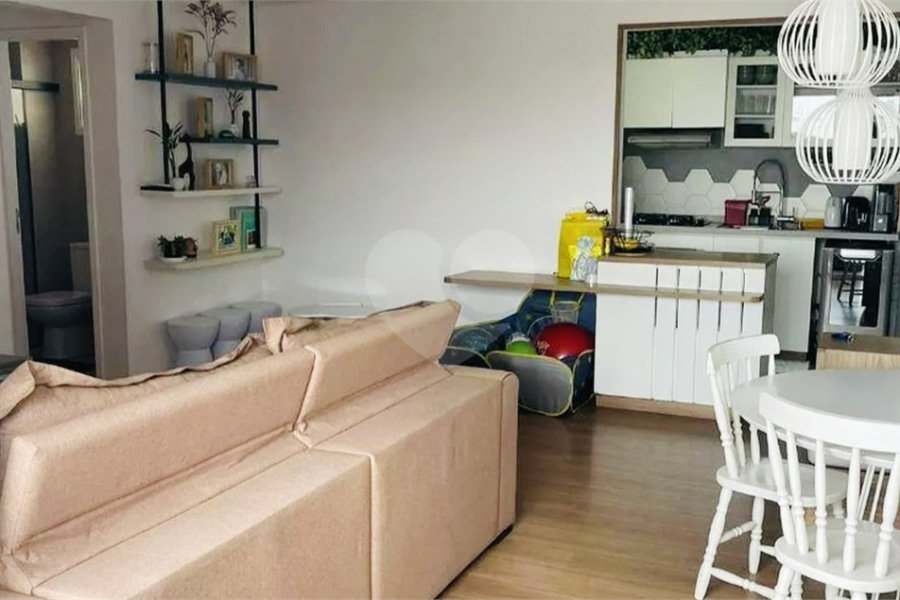 Apartamento à venda com 2 quartos, sendo 1 suíte,  em Vila Guilherme, São Paulo, SP