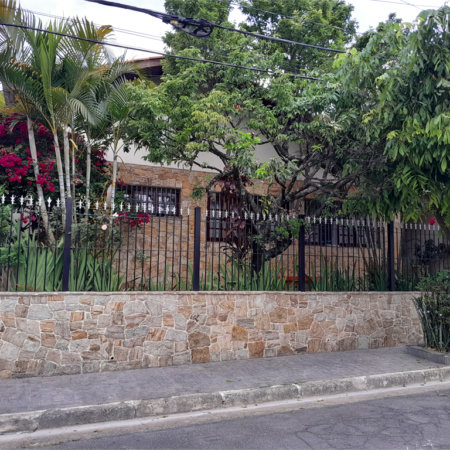Casa Térrea à venda com 4 quartos, sendo 1 suíte, em Parque Continental, São Paulo, SP