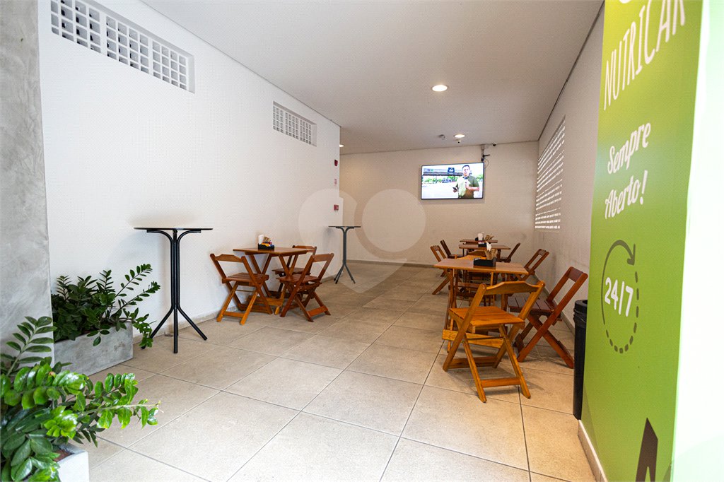 Apartamento à venda com 5 quartos, sendo 4 suítes,  em Parque Reboucas, São Paulo, SP