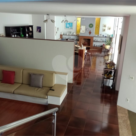 Casa à venda com 4 quartos, sendo 1 suíte, em Vila Rosa, Itapetininga, SP