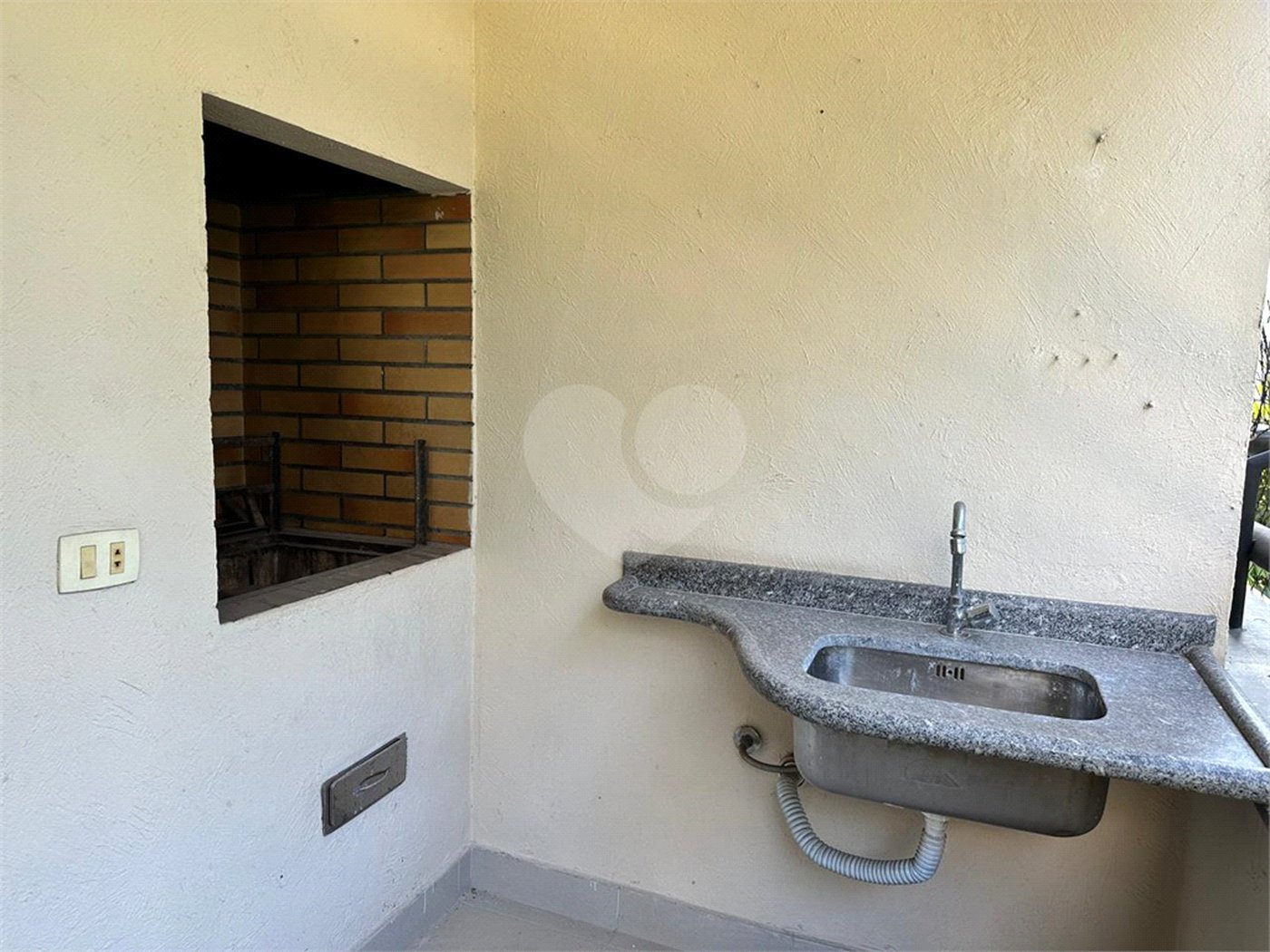 Apartamento à venda com 2 suítes em Vila Andrade, São Paulo, SP