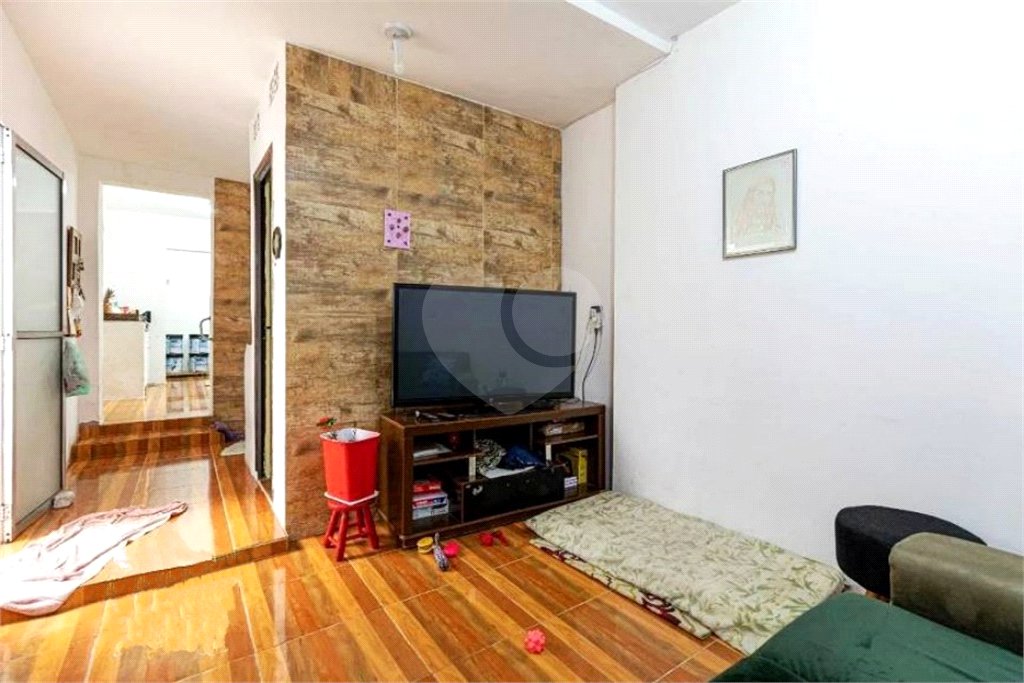 Sobrado à venda com 3 quartos, sendo 1 suíte, em Vila Paulicéia, São Paulo, SP