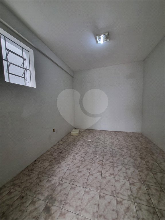 Casa de Vila para alugar com 2 quartos em Vila Nova Cachoeirinha, São Paulo, SP
