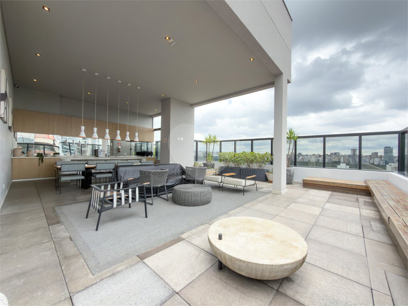 Apartamento à venda com 3 suítes em Pinheiros, São Paulo, SP