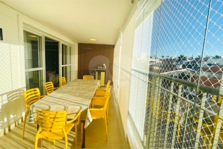 Apartamento à venda com 4 quartos, sendo 2 suítes, em Jardim América, Sorocaba, SP