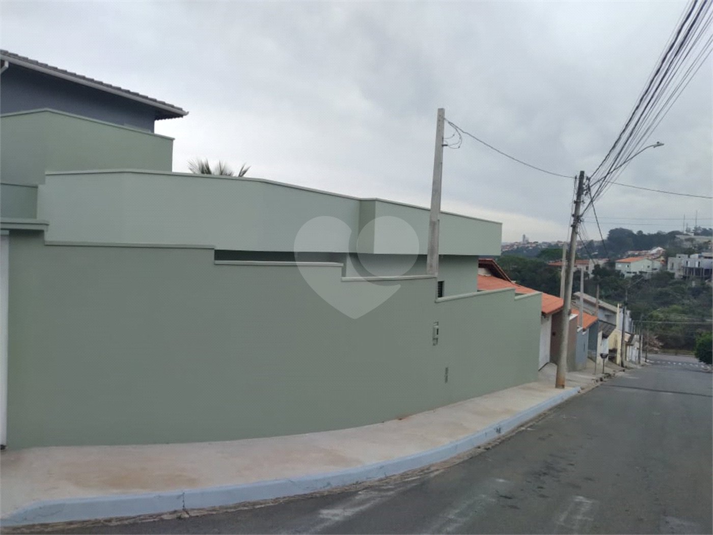 Casa Térrea à venda com 3 quartos, sendo 1 suíte, em Loteamento Residencial Central Park II, Itatiba, SP