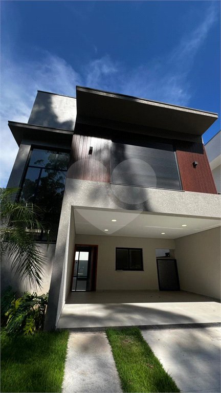 Casa à venda com 4 suítes no condomínio Bella Cittá Villagio I, Mogi das Cruzes - SP