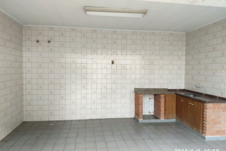Casa à venda com 5 quartos, sendo 1 suíte, em Jaguaré, São Paulo, SP