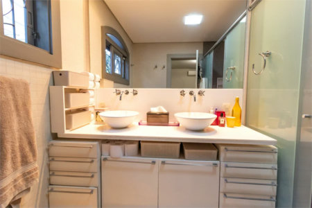 Casa à venda ou para alugar com 3 quartos, sendo 1 suíte, em Butantã, São Paulo, SP