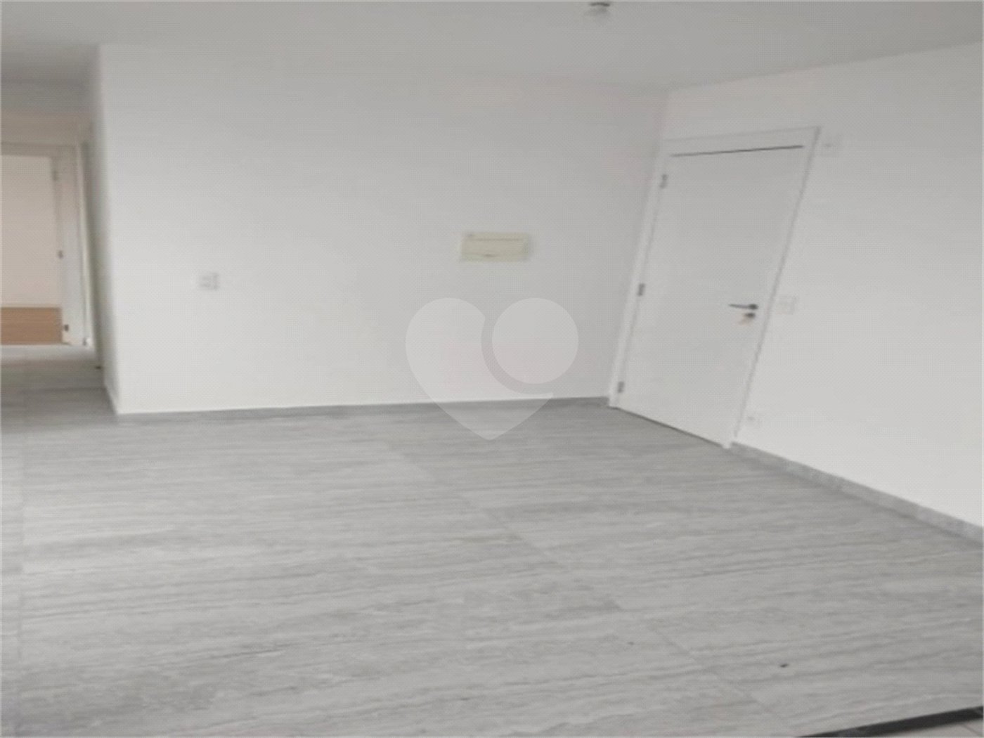 Apartamento à venda com 2 quartos em Guaiaúna, São Paulo, SP