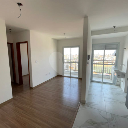 Apartamento à venda com 2 quartos, sendo 1 suíte,  em Parada Inglesa, São Paulo, SP