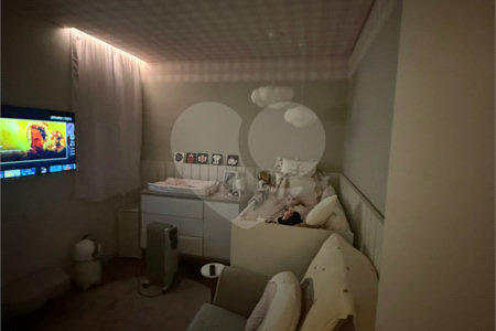 Apartamento à venda com 3 quartos, sendo 2 suítes,  em Vila Andrade, São Paulo, SP